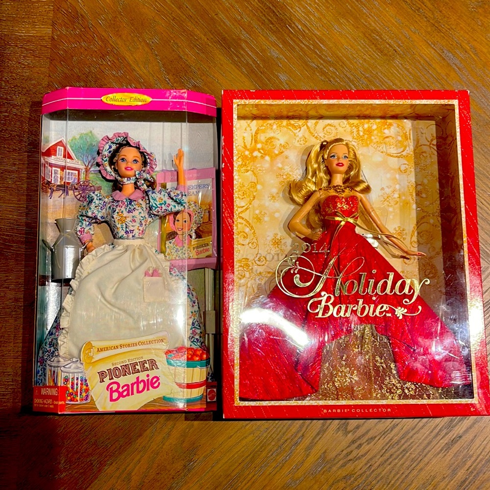 Bundle of 2 Barbie Dolls
